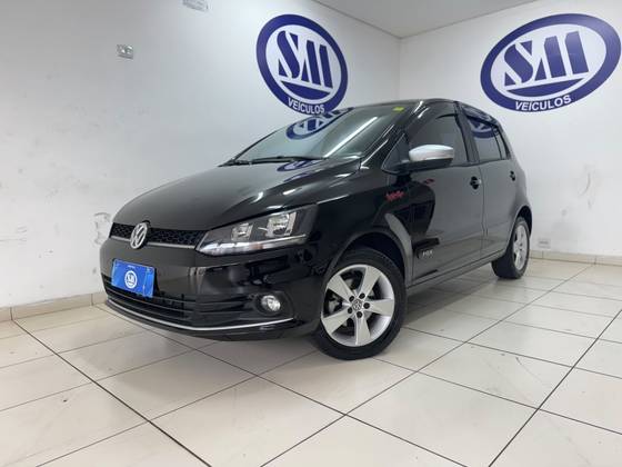 VOLKSWAGEN FOX 1.6 MI ROCK IN RIO 8V FLEX 4P MANUAL VOLKSWAGEN FOX 1.6 MI ROCK IN RIO 8V FLEX 4P MANUAL
